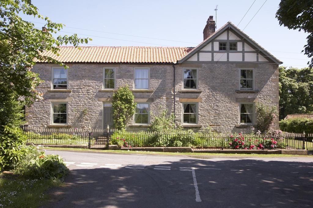 Hotel The Cornmill Kirkbymoorside Exterior foto